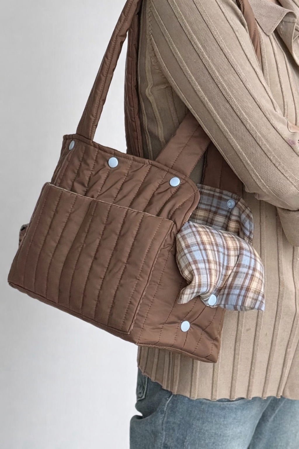 Dettaglio della Borsa trasportino per cani di piccola taglia Pavora Viaggio™, comoda e sicura